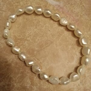 Pearl bracelet